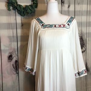 Romeo + Juliet S Mini Boho Dress NWT